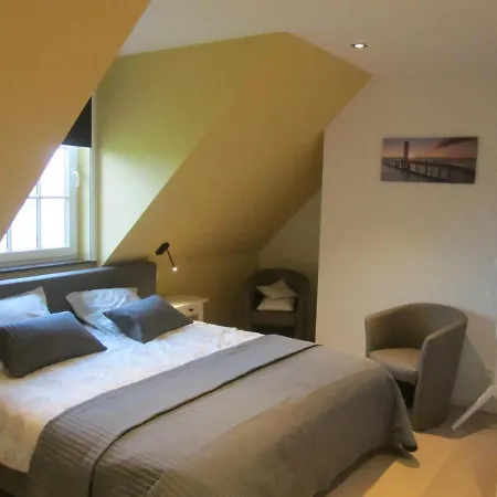 Woning Schoongelegen In Duinenwater *